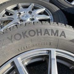 軽自動車スタッドレスタイヤ　YOKOHAMA １４５／８０Ｒ１３