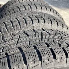 軽自動車スタッドレスタイヤ　YOKOHAMA １４５／８０Ｒ１３