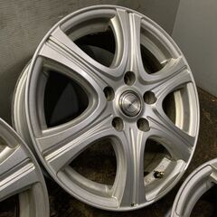 TOPY BAGLIORE トピー 社外ホイール 16インチ 4本 6.5J5HPCD114.3+53 