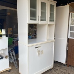 両面収納 食器棚 両面ハッチ ホワイト 背面化粧 キッチン収納