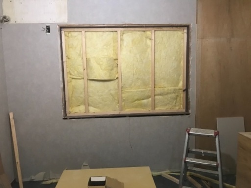 お部屋をピアノの弾ける防音室に改装します。 お部屋をピアノの弾ける防音室に改装します。