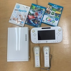 Wii U 本体・ゲームパッド　ソフト×3 マイク　セットでお譲...