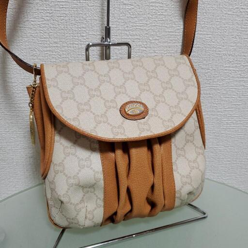 GUCCI グッチ plus プラス レザー ショルダーバッグ 斜め掛け