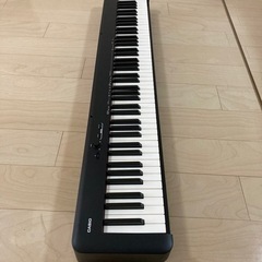【ネット決済・配送可】電子ピアノ（ヘッドホン付き）