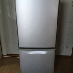 冷蔵庫　2009年式