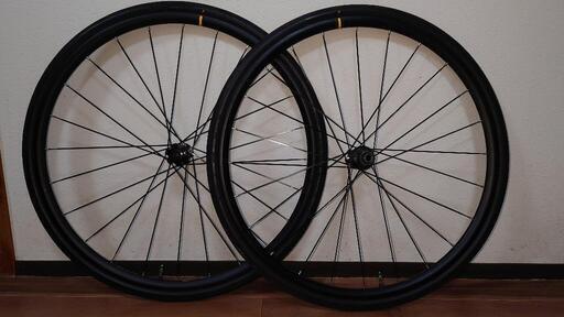 MAVIC Aksium Elite Evo UST Disk　ホイールタイヤ付き前後セット