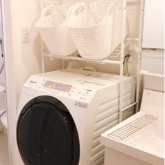 洗濯機上の収納ラックの画像