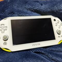 PlayStation Vita 2000 ライムグリーン 本体...