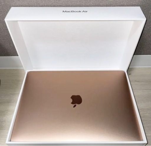 MacBook Air［13.3インチ］M1チップ - ゴールド