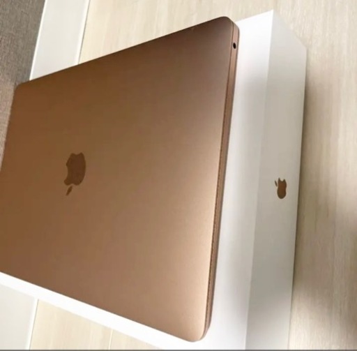 MacBook Air［13.3インチ］M1チップ - ゴールド | procomm.ca