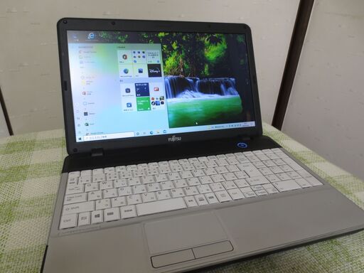 中古/15型/ノートPC/Win10/Office/新品SSD128GB/4GB/FMV/MS Office2019搭載　新品マウス