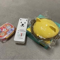 お弁当箱など