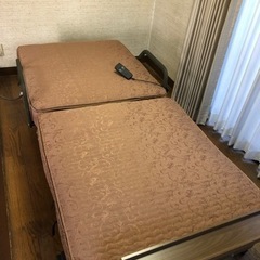 中古電動ベッドメーカー不明　910×2000