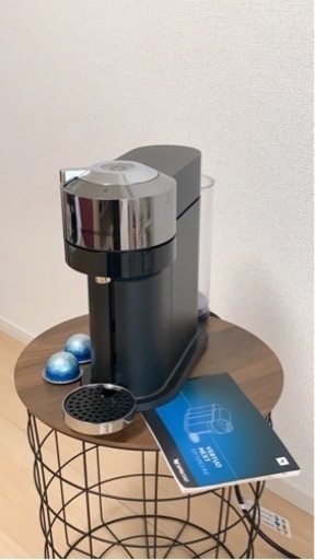 【美品・メンテ済み】NESPRESSOコーヒーメーカー　VIRTUO NEXT