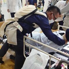 【時給¥2,000】腰痛人のミカタ・介護スーツのPR動画に出演し...