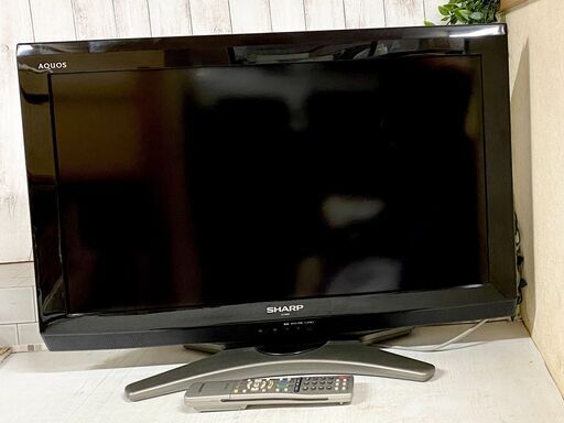 SHARP シャープ　AQUOS LC-26E8 2011年製 液晶カラーテレビ　26インチ