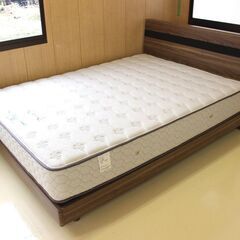 ダブルベッド✨フランスベッド✨幅142cm✨マットレス付き✨ダブル 