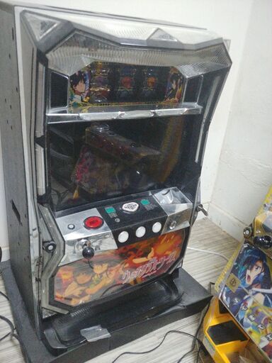 [値下げ]コイン不要機　パチスロ　ウィッチクラフトワークス