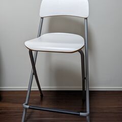 【再値下げ】IKEA　折りたたみイス　白　カウンター　椅子　2脚セット