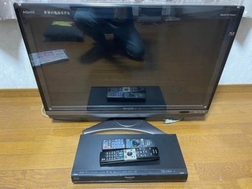 テレビとブルーレイディスクセットで！