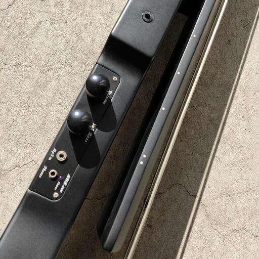 0122-013 HallstattアップライトベースKYB-200