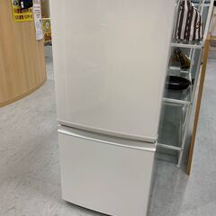 SHARP 冷蔵庫 SJ-D14B-W (ホワイト系) 2016年製