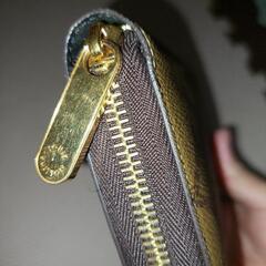 売れました!ヴィトン  ジッピーウォレット長財布