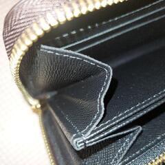 売れました!ヴィトン  ジッピーウォレット長財布