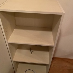 IKEA 勉強机と本箱