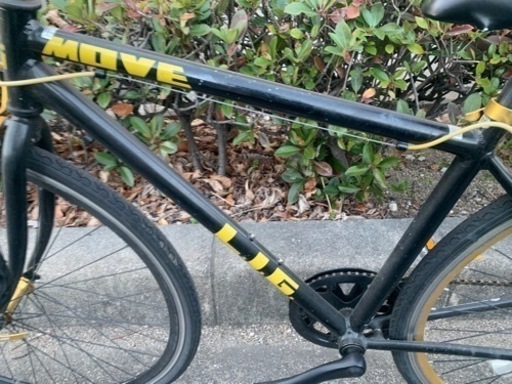 クロスバイク　自転車　ムーブ　move 黒色ブラック使用可能ギアチェンジ