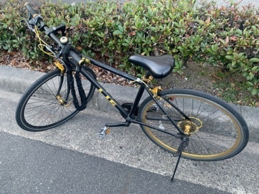 クロスバイク　自転車　ムーブ　move 黒色ブラック使用可能ギアチェンジ