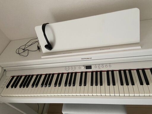 【ほぼ新品】Roland Piano Digital RP701-WH [ホワイト]