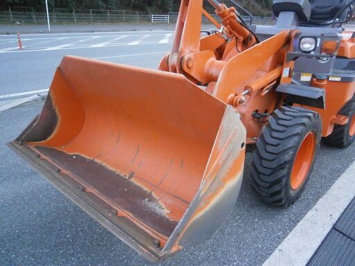 ☆福岡発 中古品 タイヤショベル（ホイールローダー） 2016年 ZW20