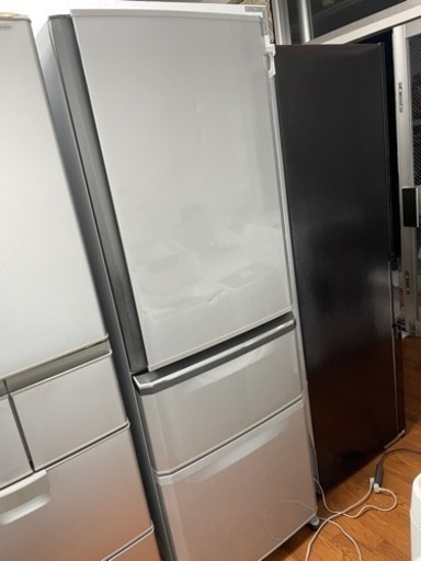 送料・設置込み　冷蔵庫　370L MITSUBISHI 2011年