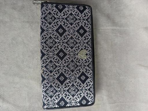 限定品 ワンピース 西陣織長財布 R A 田尾寺の小物 財布 の中古 古着あげます 譲ります ジモティーで不用品の処分