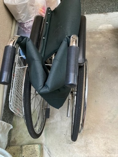 中古 美品 車椅子 売ります