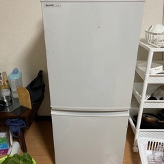 冷蔵庫 Sharp 137L