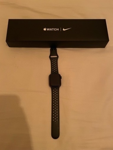 Apple Watch Nike SE (GPSモデル)  40mm