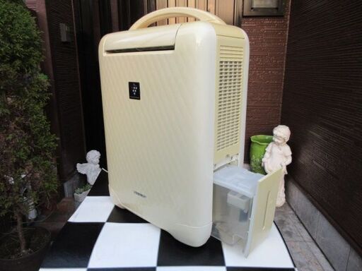 SHARP CM-J100-W 除湿機 シャープ製 除湿器 ② Amazon | シャープ 除湿機