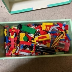 LEGOブロック 取りに来てくれる方にお譲りします。