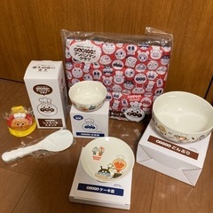 新品　アンパンマン 食器等