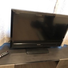 東芝　REGZA 32型テレビ