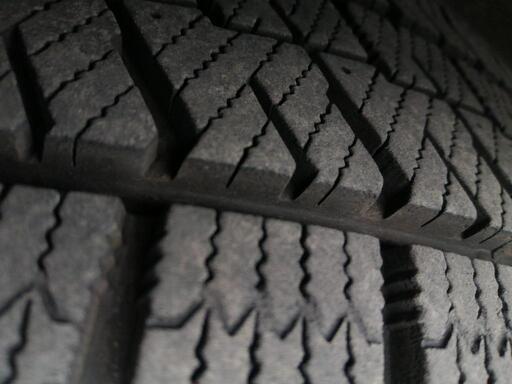 ノア、ヴォクシー80スタッドレスタイヤ205/60R16インチ＆純正