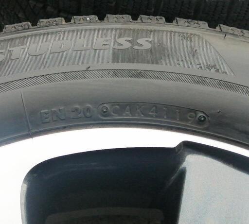 ノア、ヴォクシー80スタッドレスタイヤ205/60R16インチ＆純正ホイール