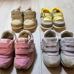 子ども　女の子　靴　スニーカー　(2)