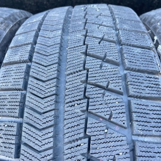 バリ山 BRIDGESTONE VRX 215/45R17 スタッドレス タイヤ 2013年製 4本セット − 北海道