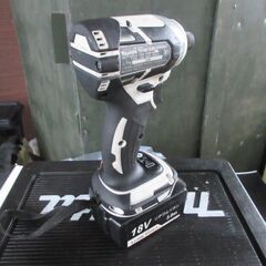 makita製18V 電動インパクトドライバー一式中古品 18Vバッテリーのおまけ付き！