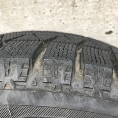 スタッドレスタイヤ 4本セットアルミホイール付き