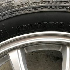 スタッドレスタイヤ 4本セットアルミホイール付き