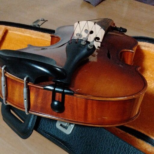 鈴木バイオリン No 330 4/4 1977 SUZUKI VIOLIN 鈴木バイオリン No 330 4/4 1977 SUZUKI VIOLIN